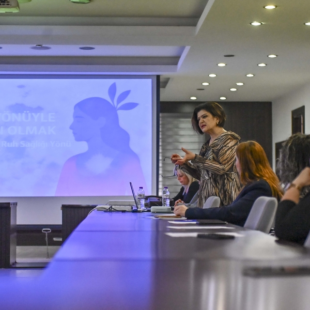 Belediyeden kadın personele hak eğitimi