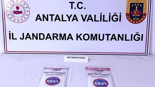 Döşemealtı'nda uyuşturucu operasyonu