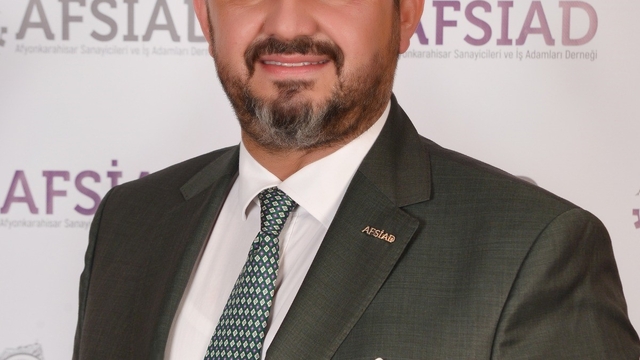 AFSİADFED Başkanı Sayın: "Orta Doğu'daki gerilim küresel ekonomiyi etkiliyor, enerji ve finansman baskısı artarak devam ediyor"
"Sürecin doğru yönetilmesi halinde Türkiye tedarik zincirlerinde alternatif üs olabilir"