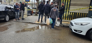 Diyarbakır'da kadın kılığında kuyumcuda soygun girişimi: 1 yaralı