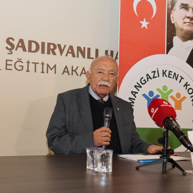 Osmangazi Belediyesi'nden su zirvesi
Su şehri Bursa Osmangazi'de masaya yat...