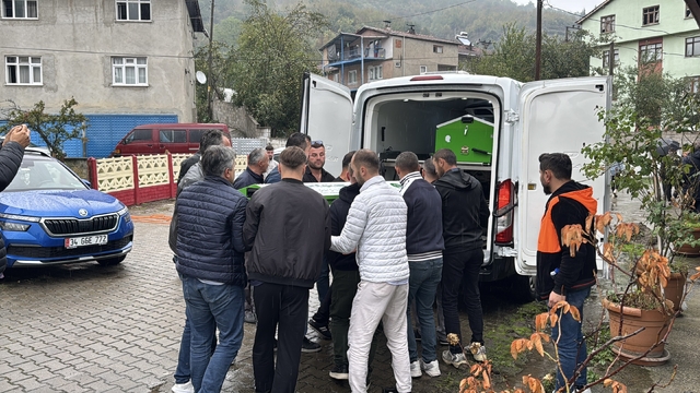 "Yüksek sesle müzik" kavgasında 24 yaşındaki Dilara'nın öldüğü cinayetin sanığı hakim karşısında