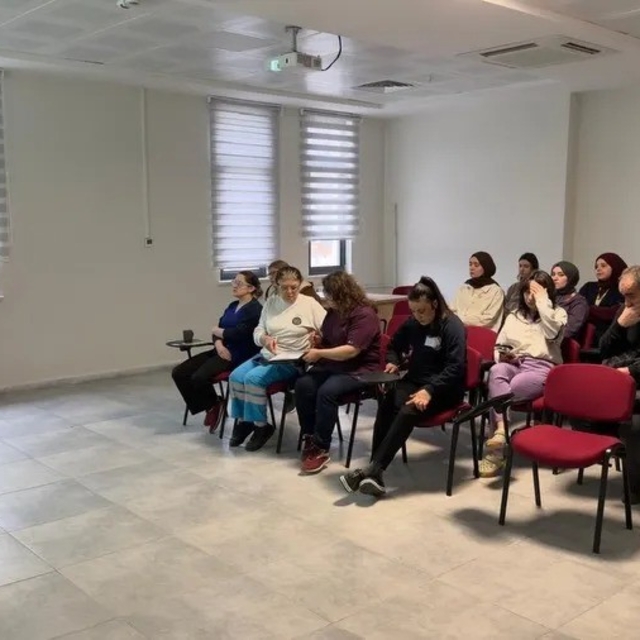 Hastane personeline atık yönetimi eğitimi