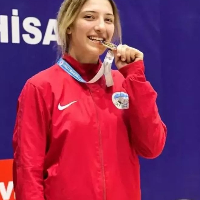 Milli sporcu Buket'in öldüğü kazada alkollü sürücüye 3 yıl 10 ay hapsin ger...