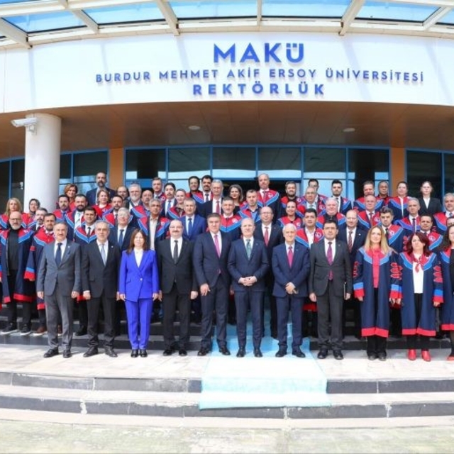 Rektör Hacımüftüoğlu, YÖK Başkanı Özvar ile tarımda dijital dönüşüm protoko...