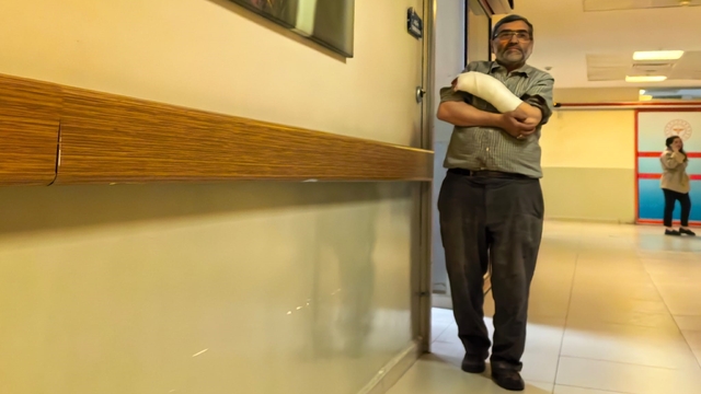 Bursa'da elini makineye kaptıran iş yeri sahibi yaralandı