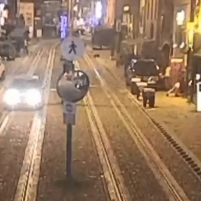 İzmit'te eğlence mekanına silahlı saldırı; 3 ölü, 2 yaralı (3)