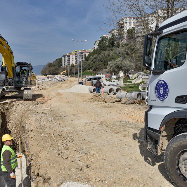 Gemlik'in altyapısı, büyükşehirle güçleniyor