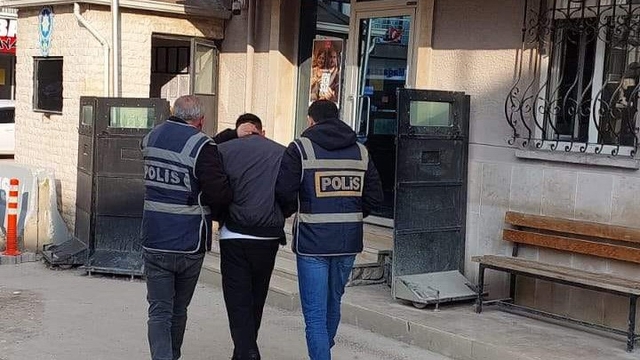 Bursa'da aranan şahıs polis operasyonuyla yakalandı