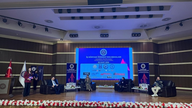 Erzurum'da iş dünyasında kariyer paneli
