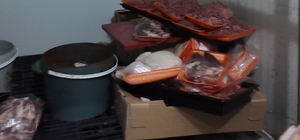 Baskın yapılan kasaptan mide bulandıran küflü ve bozuk etler çıktı