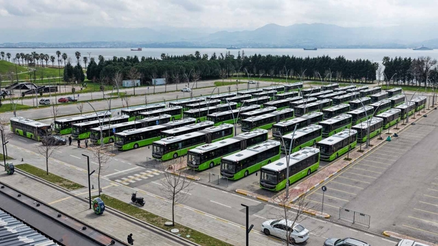 Kocaeli Büyükşehir Belediyesi, 4 ayda 123 otobüsü filosuna dahil etti