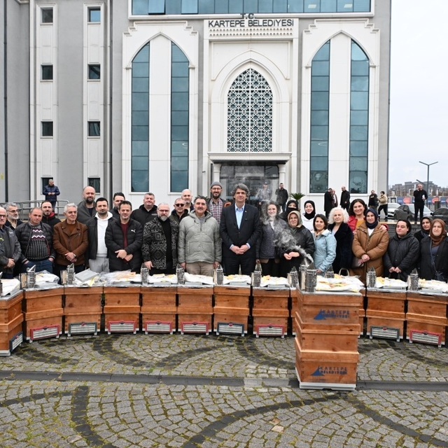 Kartepe'de üreticilere arıcılık ve ekipman desteği sağlandı