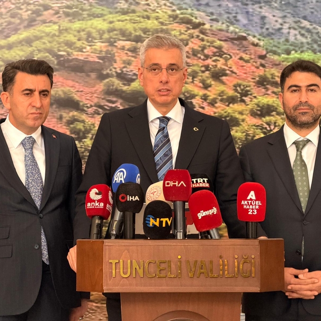 Bakan Memişoğlu: Günlük 3 milyondan fazla muayene ve sağlık hizmeti sunuyor...