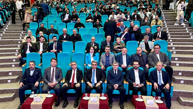 Kırşehir'de "Kültür Varlıklarının Genç Nesillere Tanıtımında Sivil Toplumun Rolü" çalıştayı düzenlendi