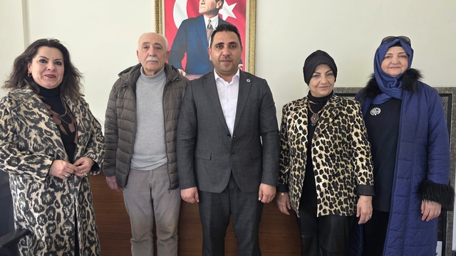 Kütahya'da sanatçılardan yeni Müdür Ali Yılmaz'a ziyaret