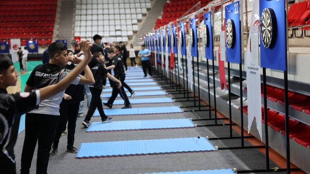 Şehit Eren Bülbül Dart Şampiyonası Erzincan'da başladı