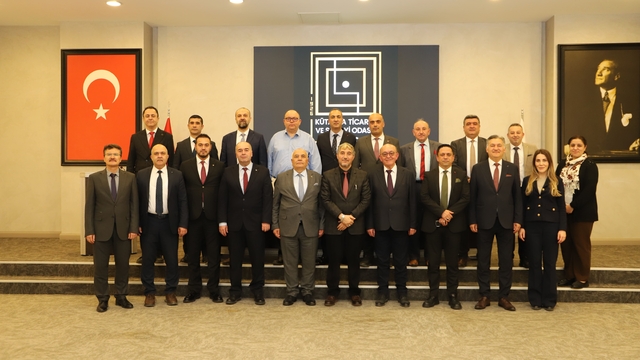 Kütahya'da 'mesleki eğitim' KUTSO'nun ev sahipliğinde değerlendirildi