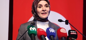 Bakan Göktaş: İnsan, dünyayı önce aile içinde tanır