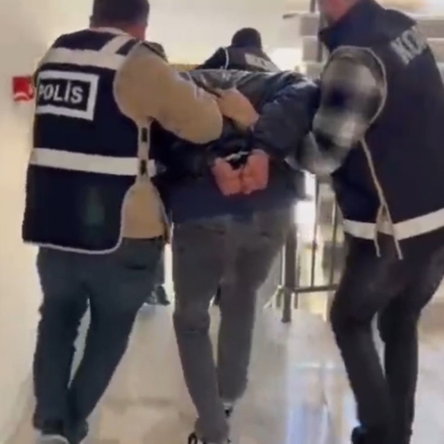 Gaziantep'te darp ve tehditle 3 milyon TL isteyen 5 kişi yakalandı