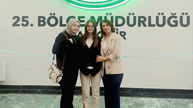 Biga'dan iki öğrenci "su ve insan" temalı yarışmada bölge derecesi elde etti