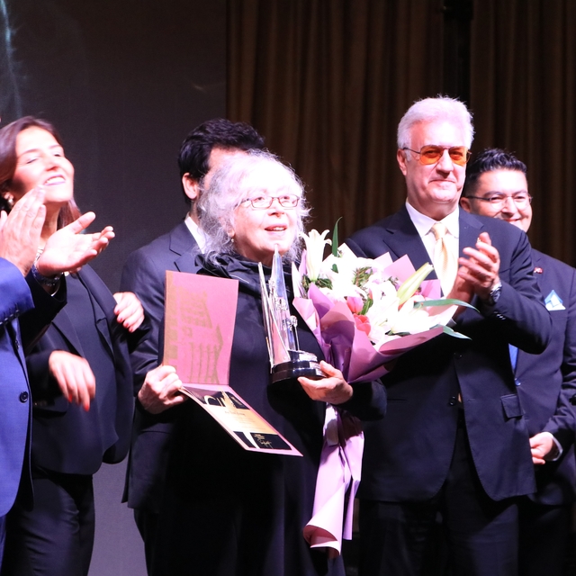 Uluslararası Tiyatro Festivali'nde, "Yaşam Boyu Başarı Ödülü" sahibini buld...