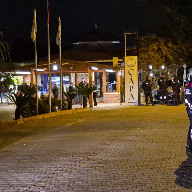 Restoranda önce selamlaştılar, sonra silahlar konuştu: 1 ölü, 1 yaralı