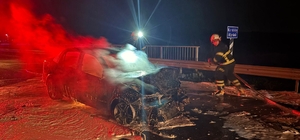 Lüleburgaz'da zincirleme kaza: 2 yaralı, 1 otomobil yandı