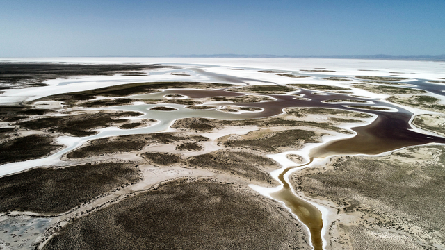 Tuz Gölü fayının yılda 1,3 milimetre dikey hareket ettiği, İç Anadolu'nun da genişlediği ortaya çıktı