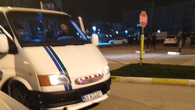 Çorum'da sürücünün yayayı darbetmesi güvenlik kamerasında