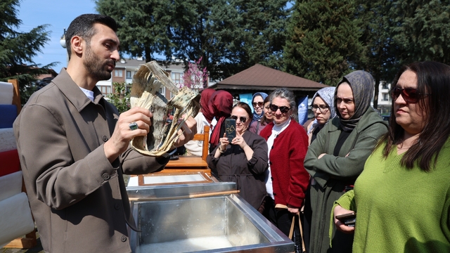 Tarımsal atıkların sanatsal kağıda dönüşüm yolculuğu