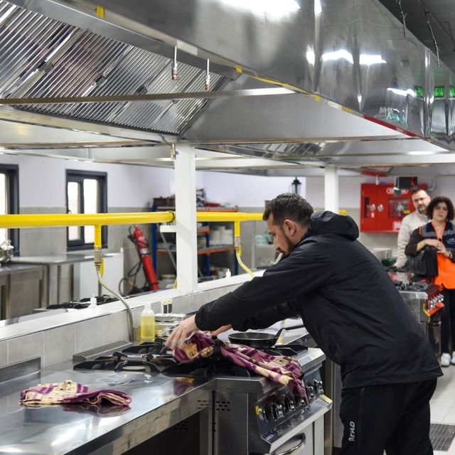 BŞEÜ'de yangına müdahale ve güvenli tahliye eğitimi