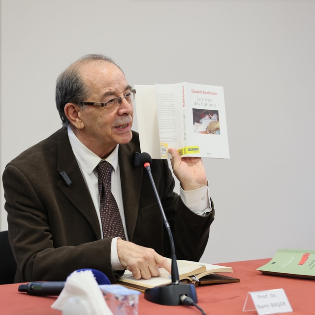 Bursa'da felsefe söyleşilerine yoğun ilgi