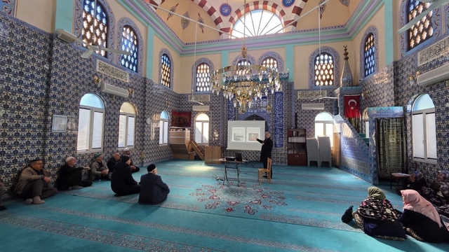 Köşk'te hac yolcularına hazırlık semineri verildi