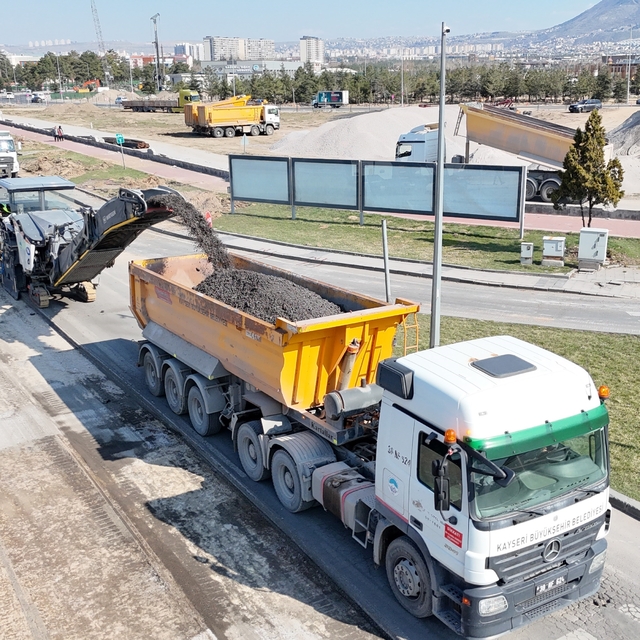 Kartal KAvşağı'nda hummalı çalışma