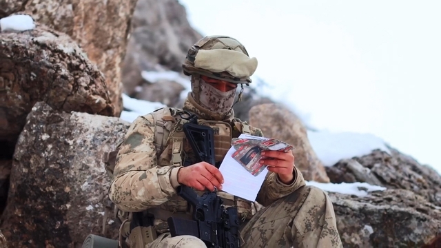 Samsunlu öğrencilerin mektupları, Şırnak'taki komandoları duygulandırdı