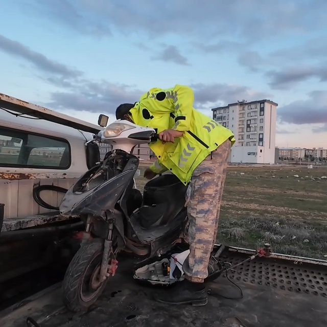 Karaman'da elektrikli bisiklet sürücüsü yaptığı kazada yaralandı
Alkollü ol...