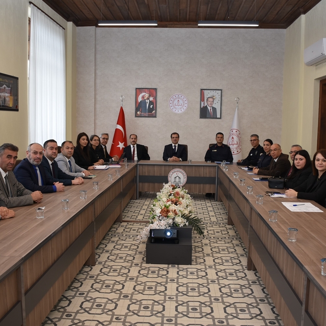 Salihli'de şiddetle mücadele masaya yatırıldı