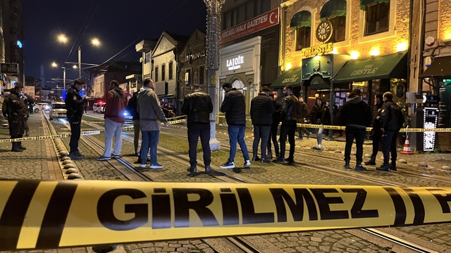 Katliamda Kalaşnikof detayı
Bar katliamını uzun namlulu silahla gerçekleştirmişler