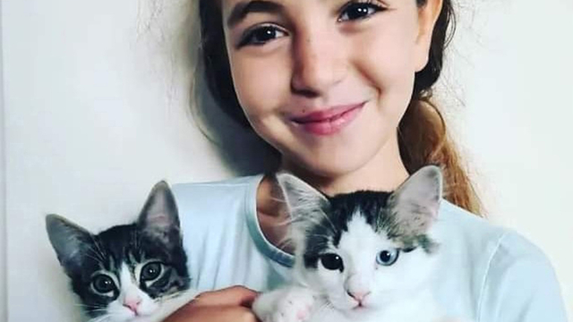 Köpekten kaçarken kamyonun çarpmasıyla hayatını kaybeden Mahra mezarı başında anıldı