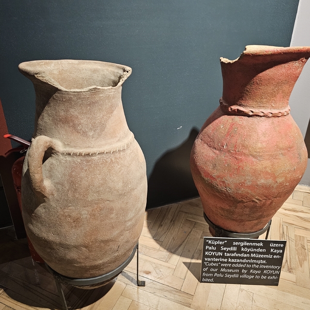 Elazığ asırlık küpler geçmişe ışık tutuyor