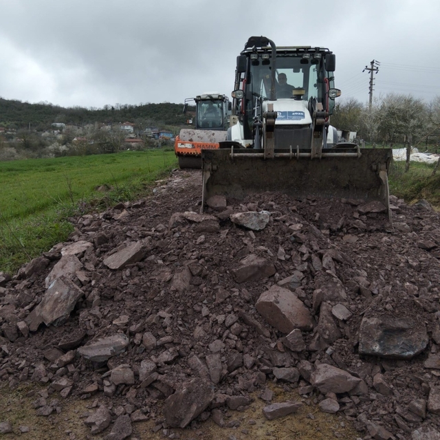 Bozulan yollara hızlı müdahale