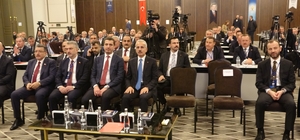 Ulaştırma ve Altyapı Bakanı Uraloğlu: "Karadeniz’e demiryolu Samsun’dan Sarp’a uzanacak" "Kalkınma Yolu bittiği zaman, ülkemize 10 yıllık bir periyotta 55 milyar dolarlık bir katkısı olacak" "Ulaştırmaya 355 milyar dolarlık yatırım"