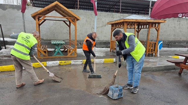 Belediye'den bahar temizliği