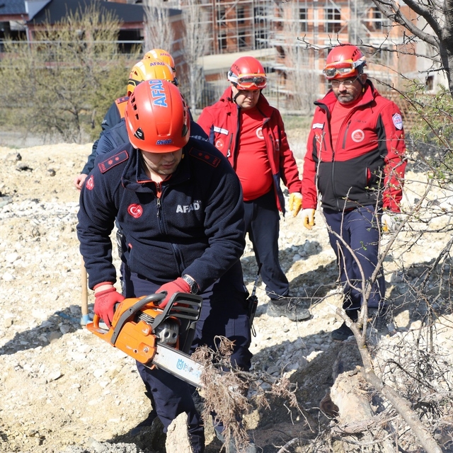 Kastamonu'da AFAD ekiplerinden heyelan tatbikatı