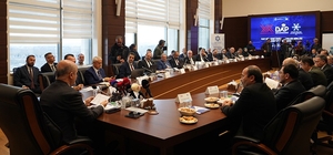 ÜNİDAP 8. dönem toplantsı YÖK Başkanı Özvar Başkanlığında ETÜ’de gerçekleştirildi