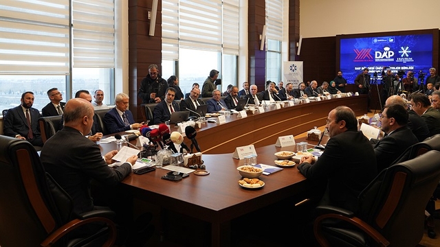 ÜNİDAP 8. dönem toplantsı YÖK Başkanı Özvar Başkanlığında ETÜ'de gerçekleştirildi