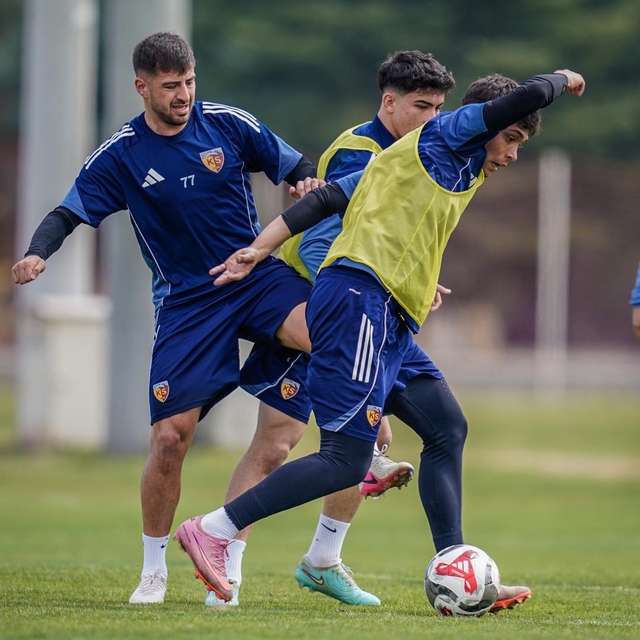 Zecorner Kayserispor'da Kasımpaşa mesaisi sürüyor