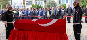 Mersin'de geçirdiği kazada şehit olan polis memuru için tören düzenlendi