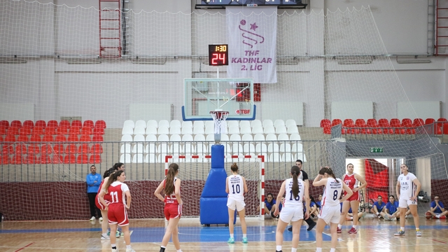 U18 Kızlar Basketbol Anadolu Şampiyonası Beyaz Grup Uşak'ta tamamlandı